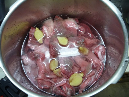 牛すじ
